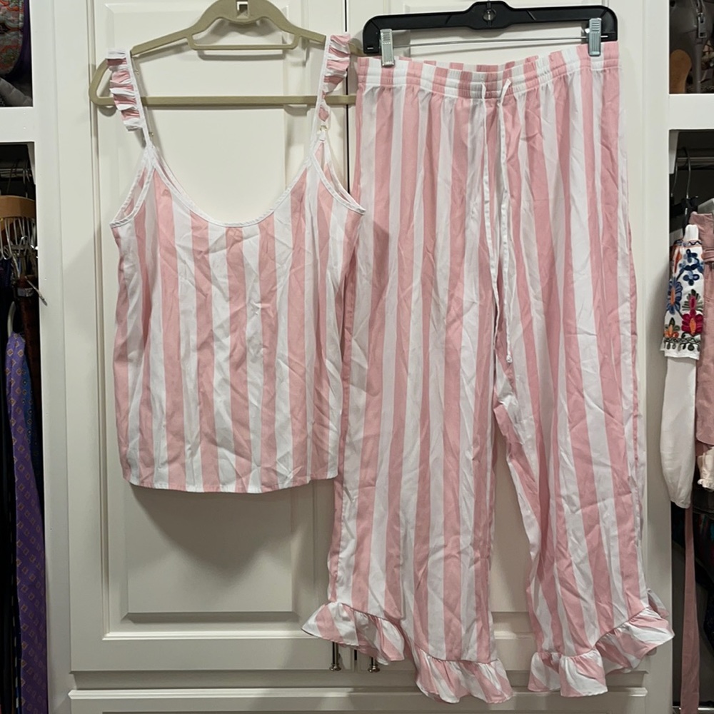 show me your Mumu pajamas